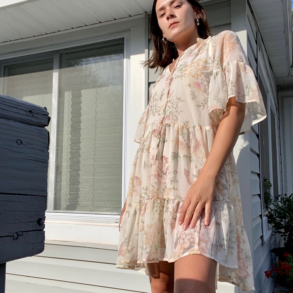 H&M Floral/Flowy Tiered Dress